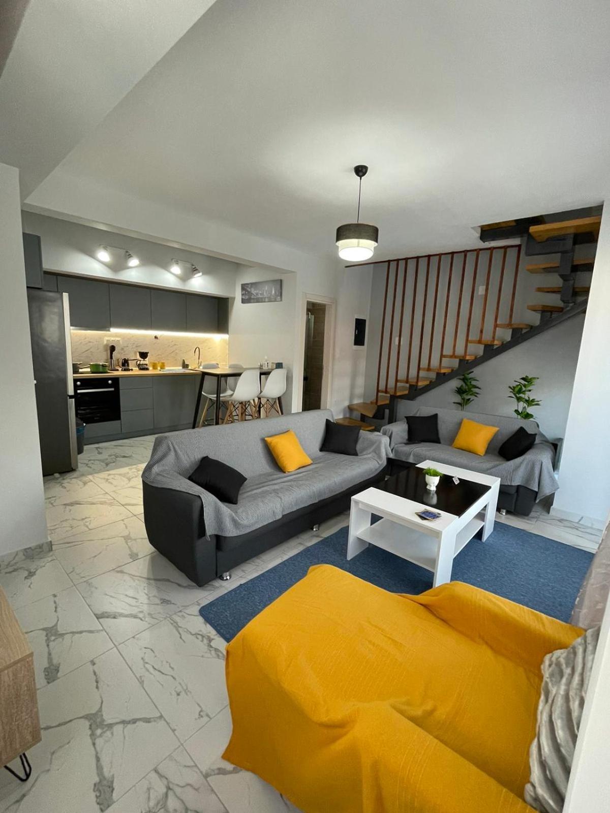 Chara'S House Lägenhet Kavala Exteriör bild